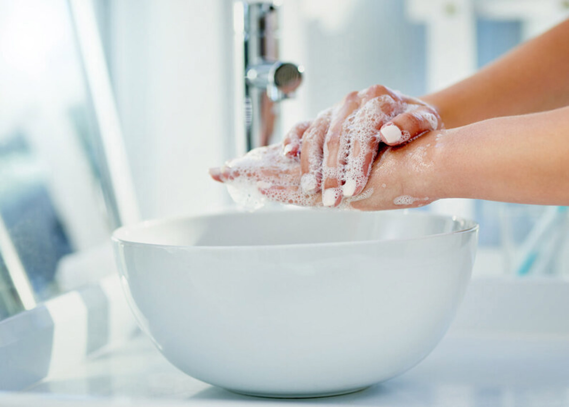 1. Adım: Ellerini temizle