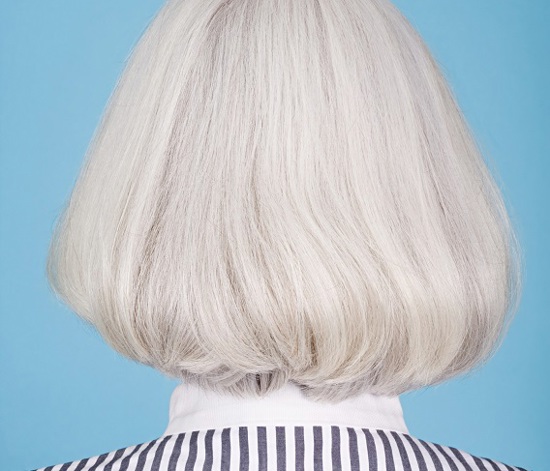 Beyaz saç için şampuan önerisi: Beyaz saçlar hangi şampuanı kullanmalı?