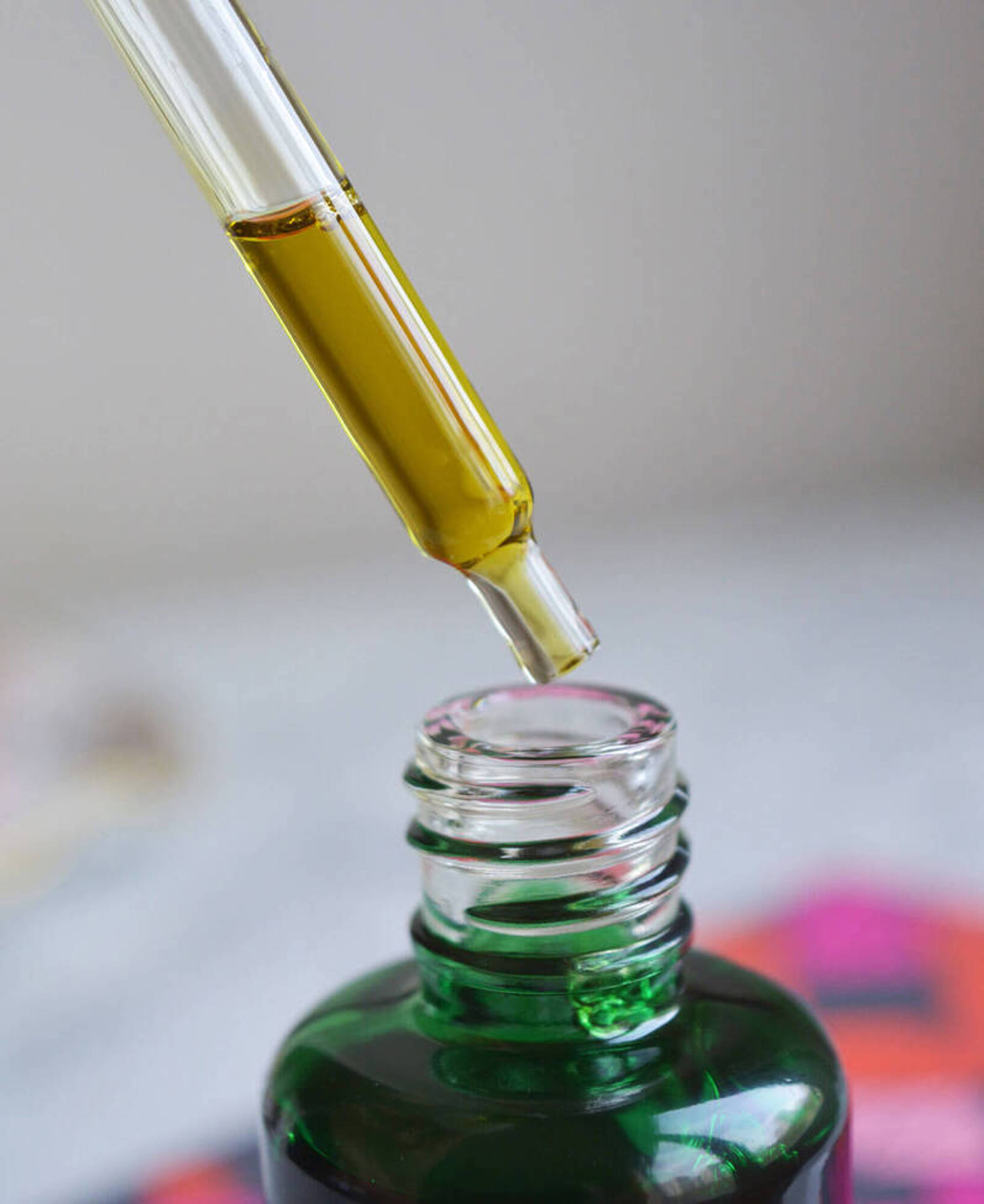 Kiehl’s Cannabis Sativa Seed Oil Herbal Concentrate Serum’un Etkisi