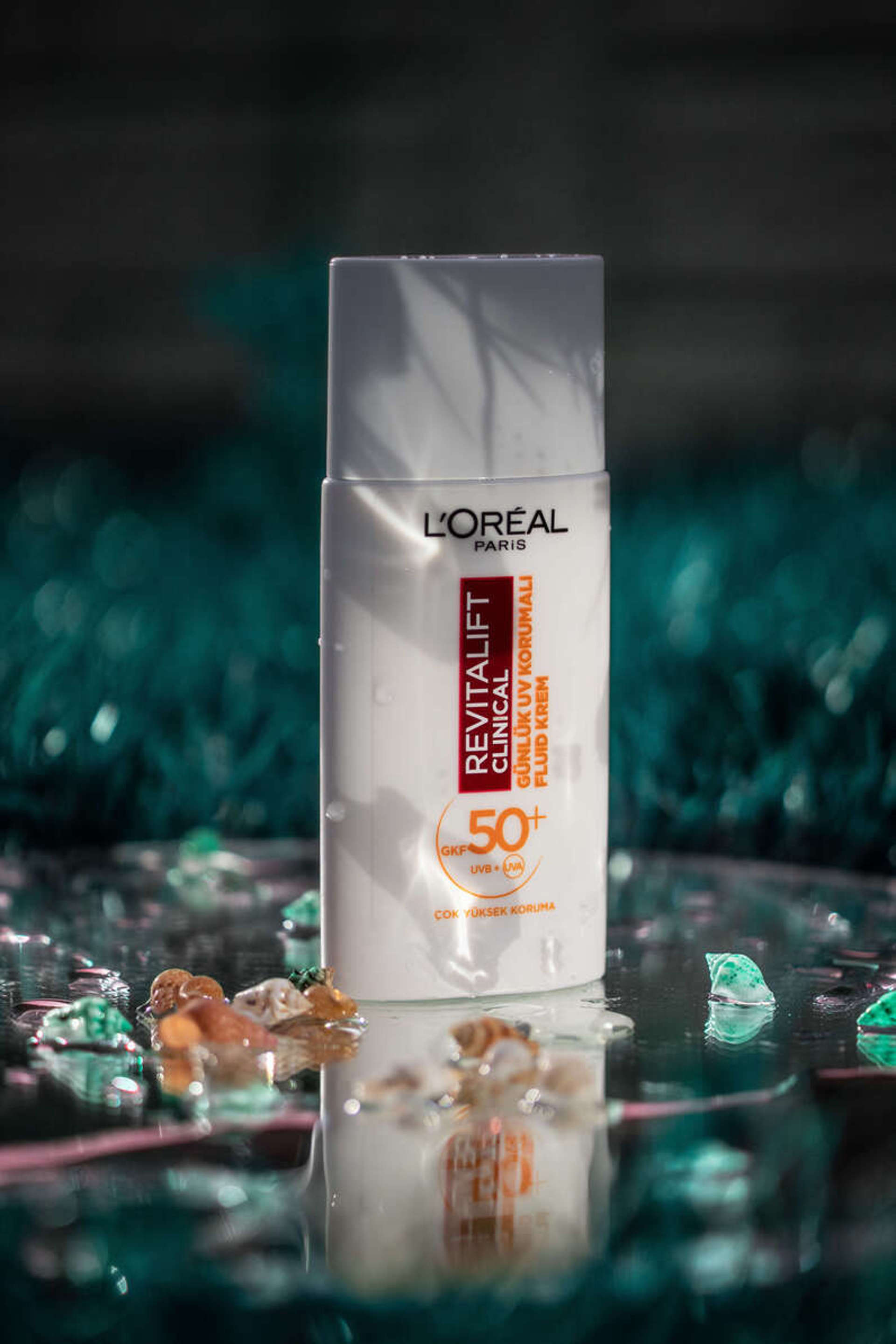 L'Oréal Paris Revitalift Clinical SPF 50+ Güneş Kremi’nin Özellikleri Nelerdir?